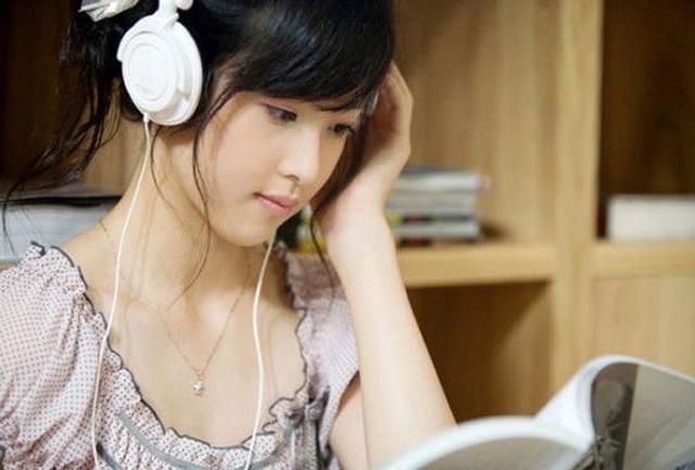 玩弄丰满奶水的女邻居:16-23-29-35-39-45N:09,女邻居的丰满奶水之韵,岁月中的诱惑与遐想