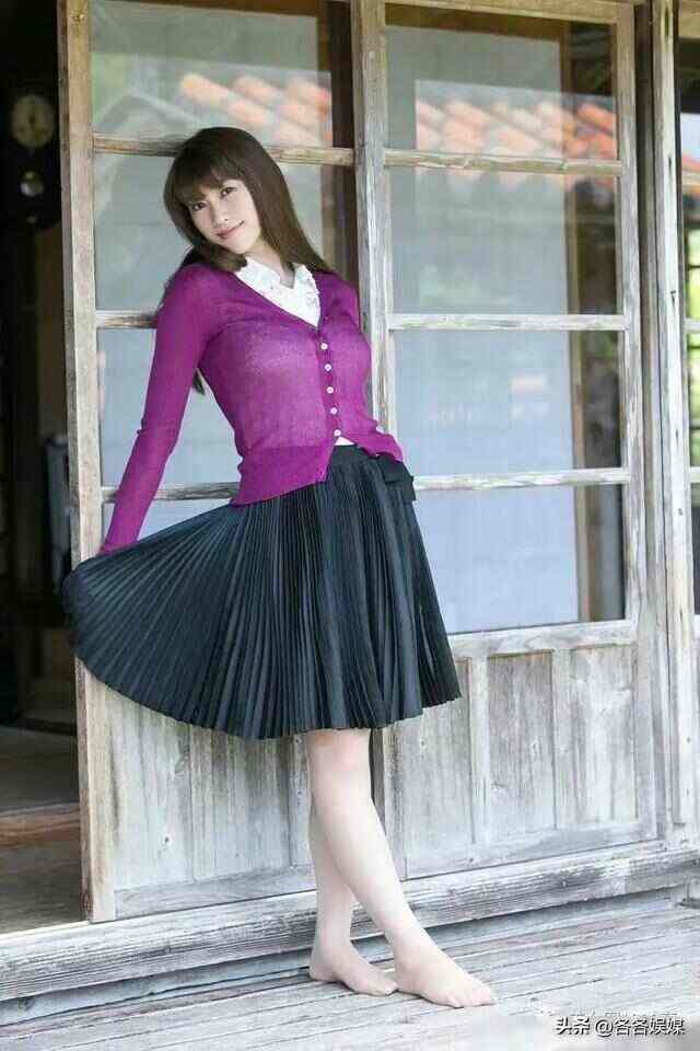 日本伊人精品一区二区三区:04-07-13-20-32-44Y:03,探索日本伊人精品,一区、二区、三区的魅力与独特之处