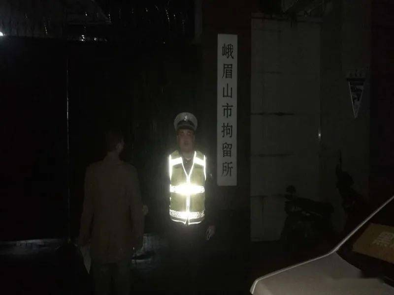 午夜三级a三级三点窝:01-18-22-28-38-46C:01,午夜三级A,探索未知领域的神秘魅力