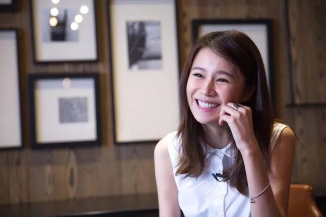 人妻AV无码专区久久:02-04-25-42-47-49X:35,探索网络世界,关于成人内容的深度探讨