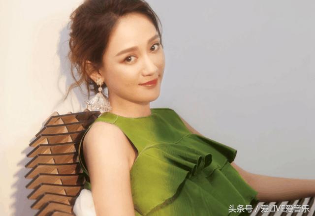 狠狠久久噜噜熟女:08-10-30-31-34-40A:41,狠狠久久,熟女的魅力与情感探索