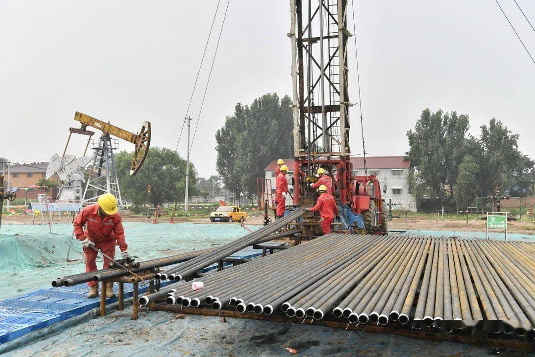 久久久国产打桩机:04-13-15-18-19-41E:11,久久久国产打桩机,深度探索与性能解析(型号,04-13-15-18-19-41E)