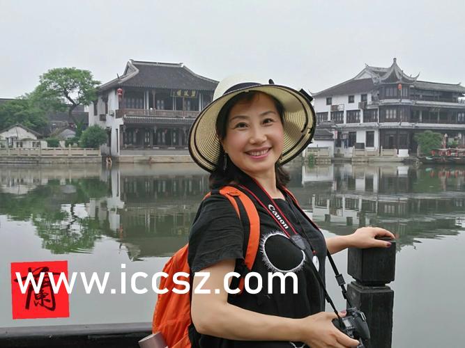 免费无码AV污污污在线观看:09-13-30-33-39-46C:45,色情内容是不合法的,违反我国相关的法律法规。我们应该遵守法律和道德准则,远离色情内容。如果有其他有益身心的娱乐需求,可以寻找一些正规的平台或文化活动,例如观看电影、参加体育运动,以丰富您的生活。