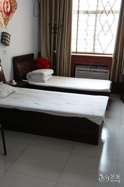 午夜无码片在线观看影院Y:06-16-18-23-32-37T:20,午夜无码片在线观看影院,探索成人娱乐的新纪元(文章)