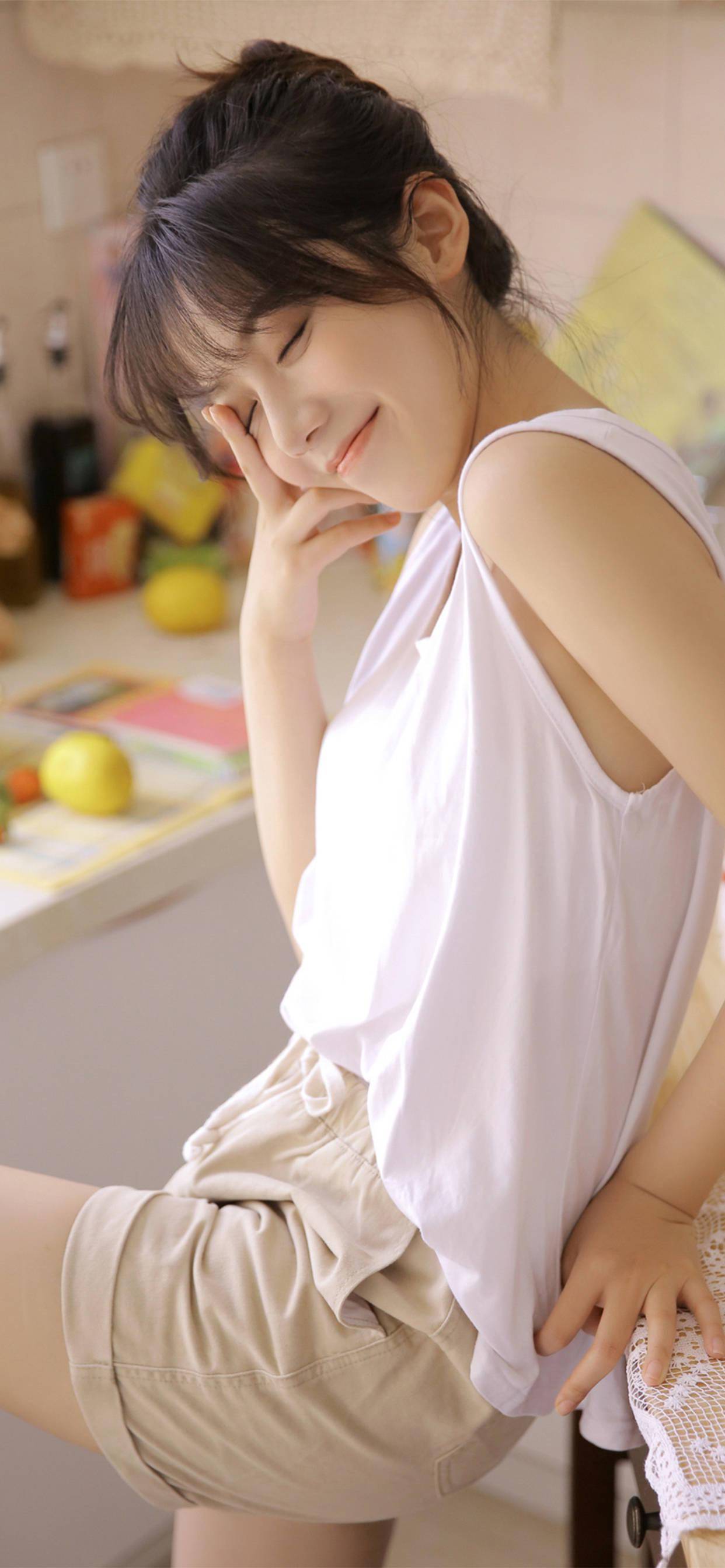 精品爆乳一区二区三区无码AV:02-14-19-34-37-43Q:44,探索精品爆乳一区二区三区,深度解析无码AV的魅力