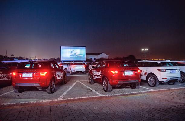 亚洲欧洲日产国码无码AV喷潮:09-15-22-25-38-46Q:09,亚洲与欧洲的文化交融下的影视产业变迁——以日产国码AV为例探讨影视产业的发展趋势与挑战