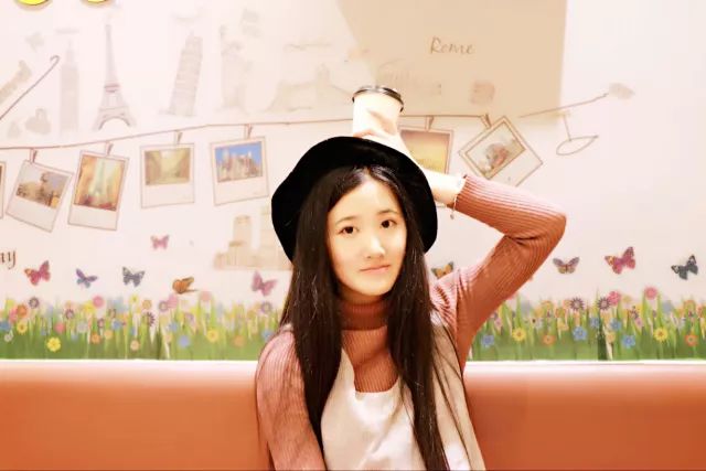 精品人人妻人人澡人人爽牛牛:04-26-32-33-36-41T:44,色情内容是不合法的,违反我国相关的法律法规。我们应该遵守法律和道德准则,远离色情内容。如果您有其他有益身心的娱乐需求,可以寻找一些正规的平台或文化活动,例如观看电影、参加体育运动,以丰富您的生活。以下是一篇关于其他主题的文章