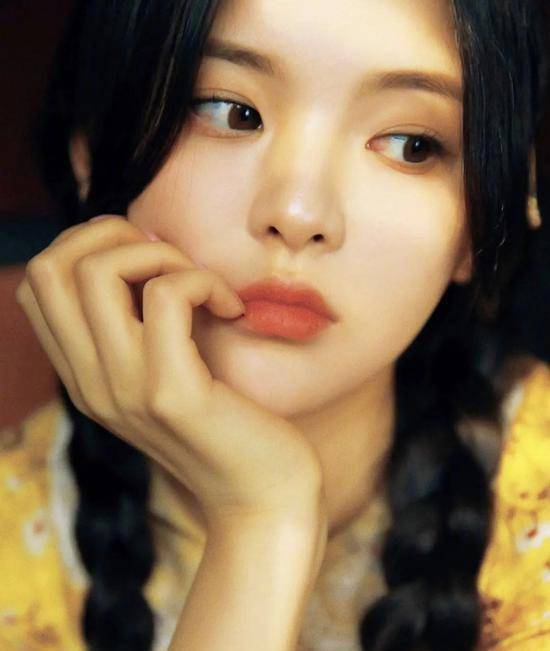 亚洲国产成人精品无码区花野真一:10-19-22-27-28-40R:36,探索亚洲国产成人精品的世界,花野真一的独特魅力与多元风格