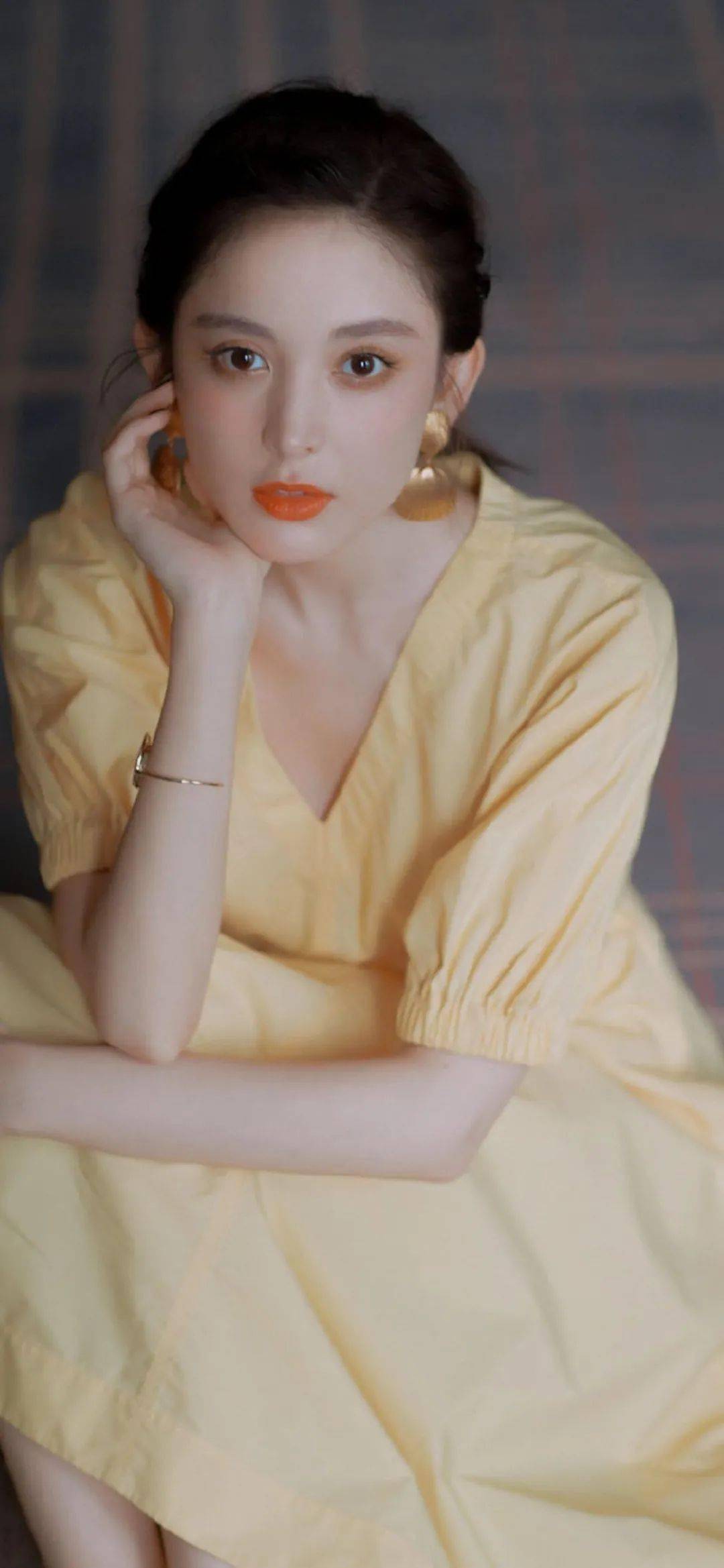 国产成人AV综合色:03-04-09-28-35-38R:42,关于国产成人AV综合色的探讨,一种多元文化的视角(关键词,国产成人AV综合色、日期代码等)