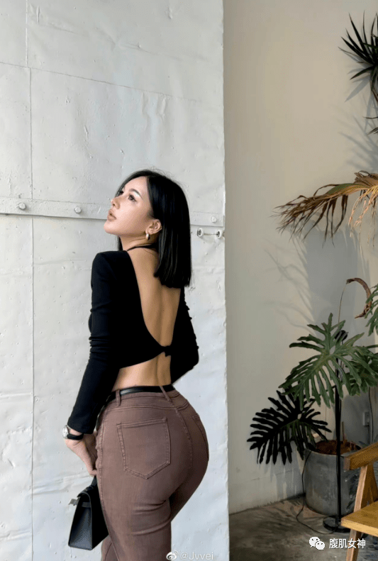 国产精品视频色尤物YW:13-16-29-30-31-33R:23,关于国产精品视频中的色尤物探讨——以特定系列为例