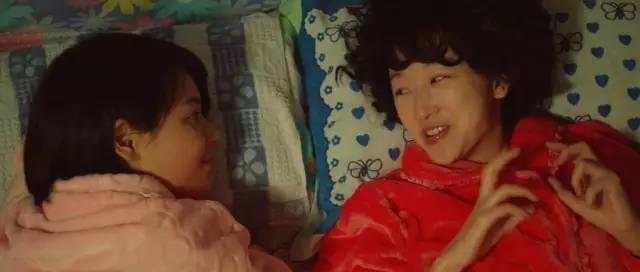 国产精品女同久久久久电影院:01-06-33-34-46-48W:14,国产精品女同电影院的魅力时光,一场视觉与情感的盛宴