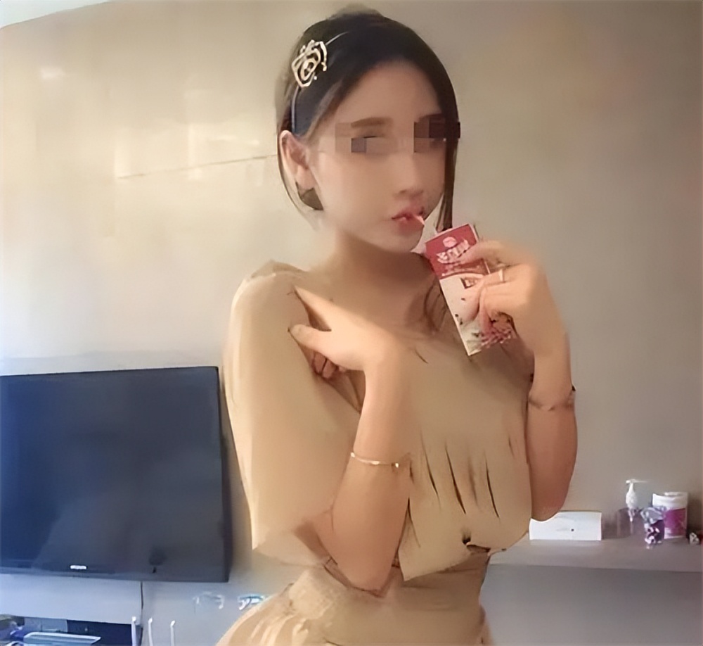 丰满少妇被粗大的猛烈进出视频:03-04-08-09-13-35M:39,丰满少妇的私密经历,粗大的猛烈进出视频探索