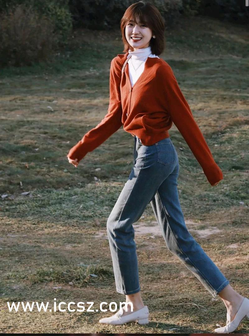 国内精品美女A∨在线播放:09-11-16-23-30-41C:25,关于国内精品美女在线播放平台的探讨,一场视觉盛宴的变迁与深度体验