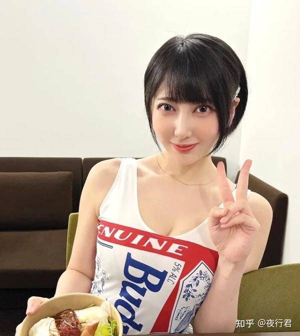 有码中文AV无码中文AV:15-16-18-37-39-45P:31,关于有码中文AV与无码中文AV的探讨,深入了解不同版本的特点与价值