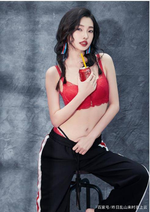 少妇人妻AV无码专区:01-09-28-35-37-49N:31,探索少妇人妻的世界,深度解析AV无码专区的内容与影响