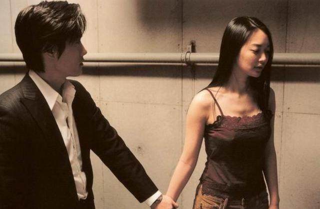 亚洲综合久久成人AV:04-11-21-26-41-47L:14,亚洲综合影视,探索成人娱乐的新视界——以特定日期与编号的亚洲AV为例