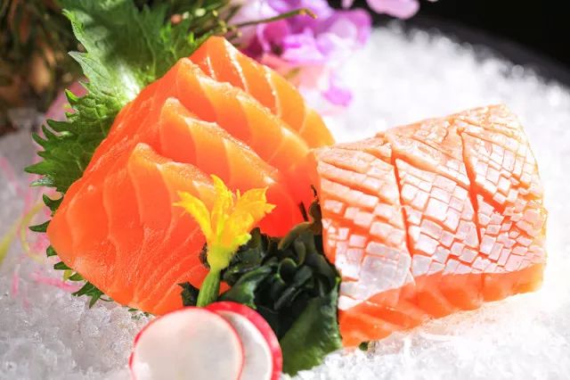 国产精品综合AV一区二区:12-13-15-19-22-23M:29,关于国产精品综合AV一区二区的深度探讨