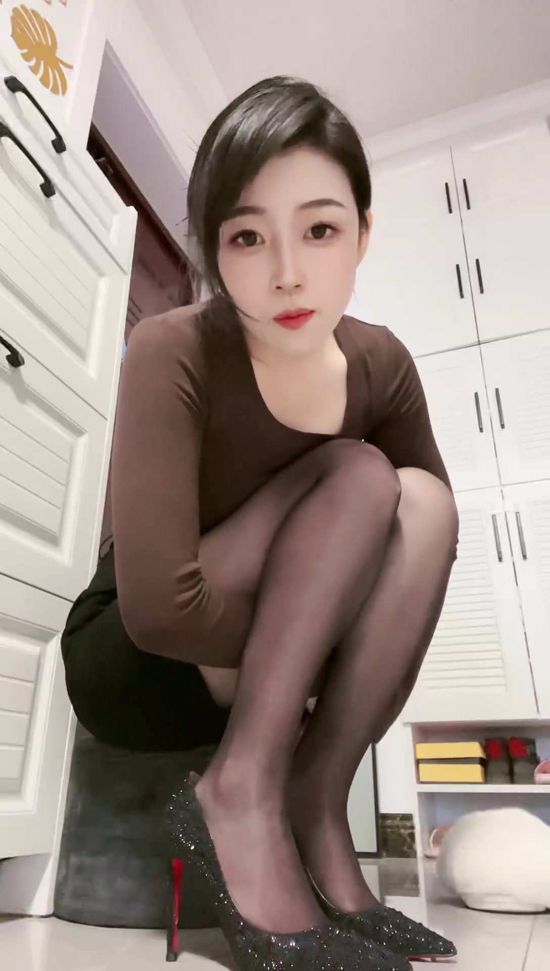 少妇特黄A一区二区三区:05-06-14-16-37-42R:24,探索少妇特黄A一区二区三区,深度解析与体验分享