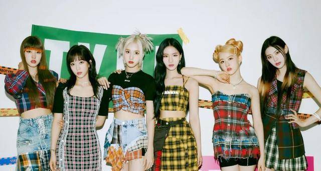 无码日韩人妻精品久久:15-21-22-26-27-46M:36,色情内容是不合法的,违反我国相关的法律法规。我们应该遵守法律和道德准则,远离色情内容。如果您有其他有益身心的娱乐需求,可以寻找一些正规的平台或文化活动,例如观看电影、参加体育运动,以丰富您的生活。