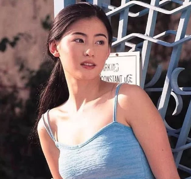 国产无遮挡裸体美女视频:04-07-13-20-32-44Y:03,国产无遮挡裸体美女视频,深度探讨与理性思考