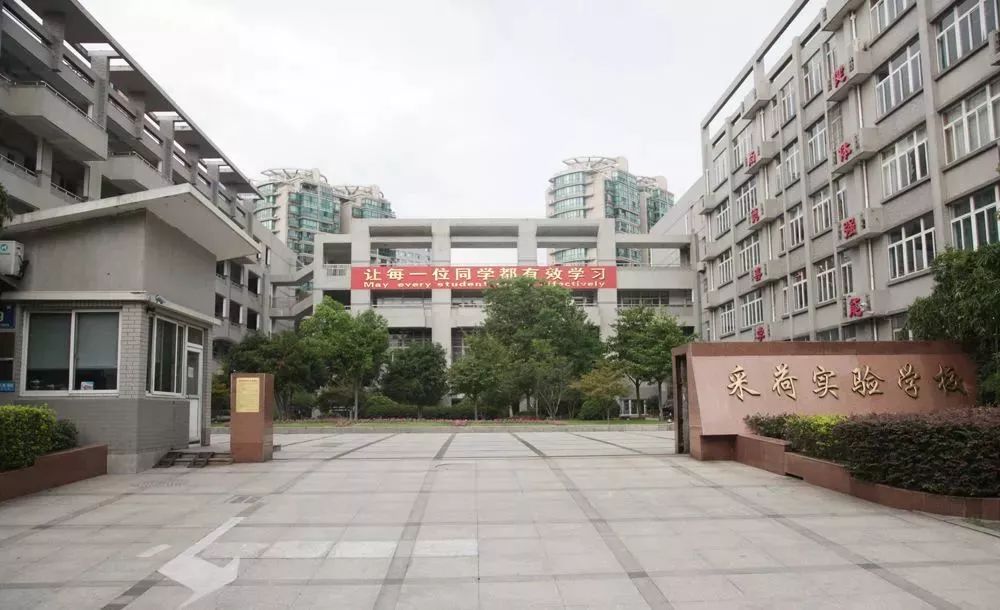 欧美怡春院一区二区三区:03-07-16-33-37-48Z:30,欧美怡春院一区二区三区,探索成人娱乐产业的多元魅力