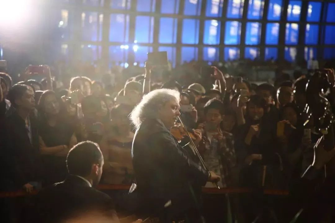 国产亚洲第一午夜福利合集:11-18-19-27-28-31M:29,探索国产亚洲第一午夜福利合集,深度解读与多元体验