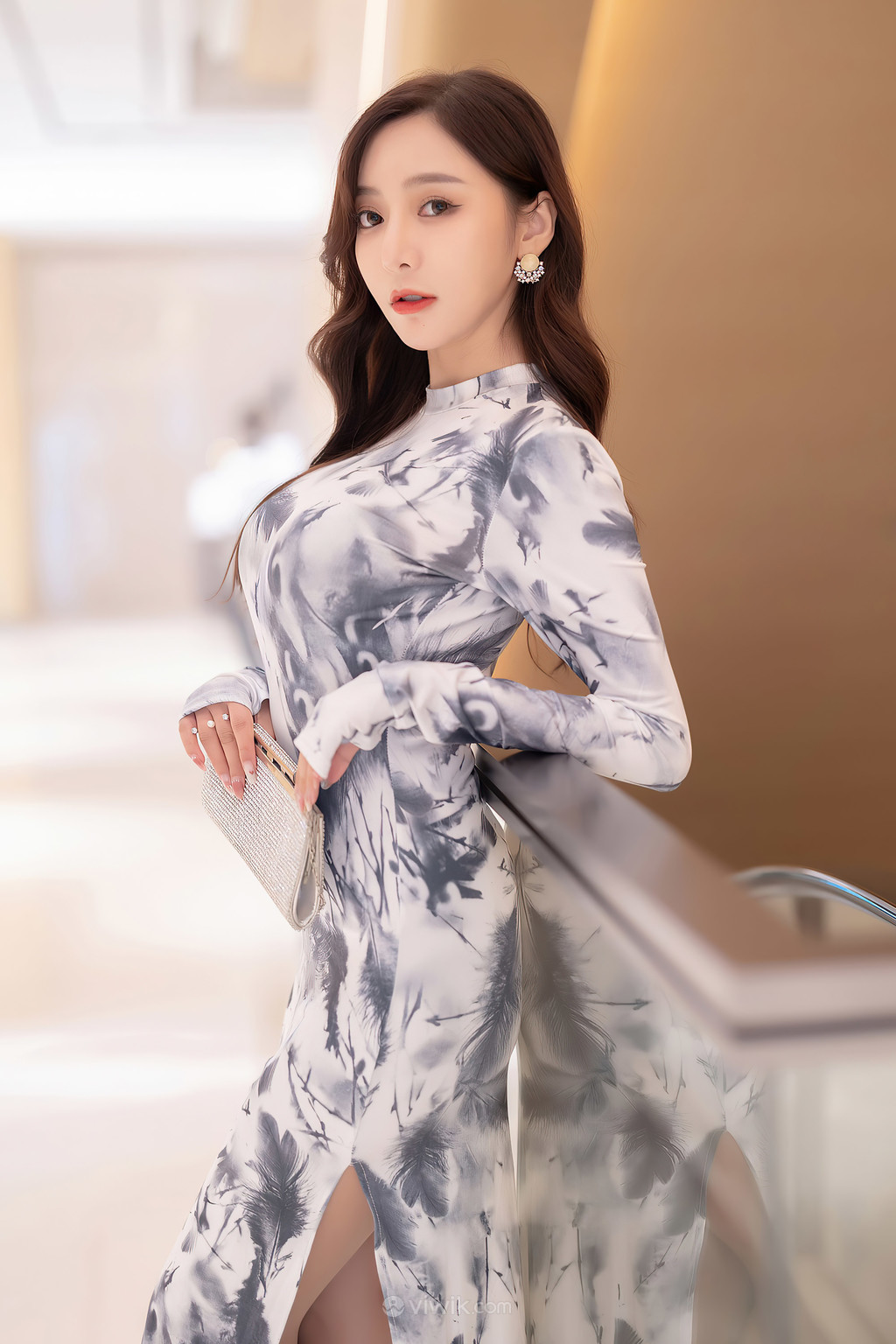 国产亚洲精品合集久久久久:06-12-37-42-45-49V:33,探索国产亚洲精品合集,历史深度与独特魅力的展现