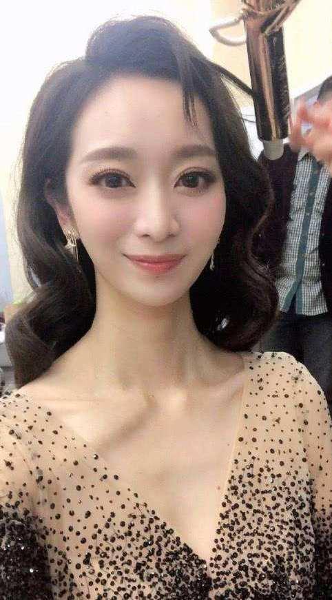 国内精品久久人妻无码不卡:07-21-23-27-30-48V:17,关于国内精品影视资源探索,久久人妻无码不卡现象的深度解析(关键词,国内精品久久人妻无码不卡,07-21-23-27-30-48V)