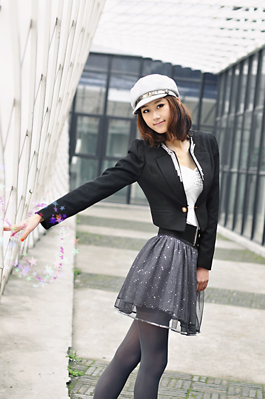 开心婷婷五月激情综合社区:14-27-31-33-36-46P：11,开心婷婷五月激情综合社区，活力四溢的线上家园