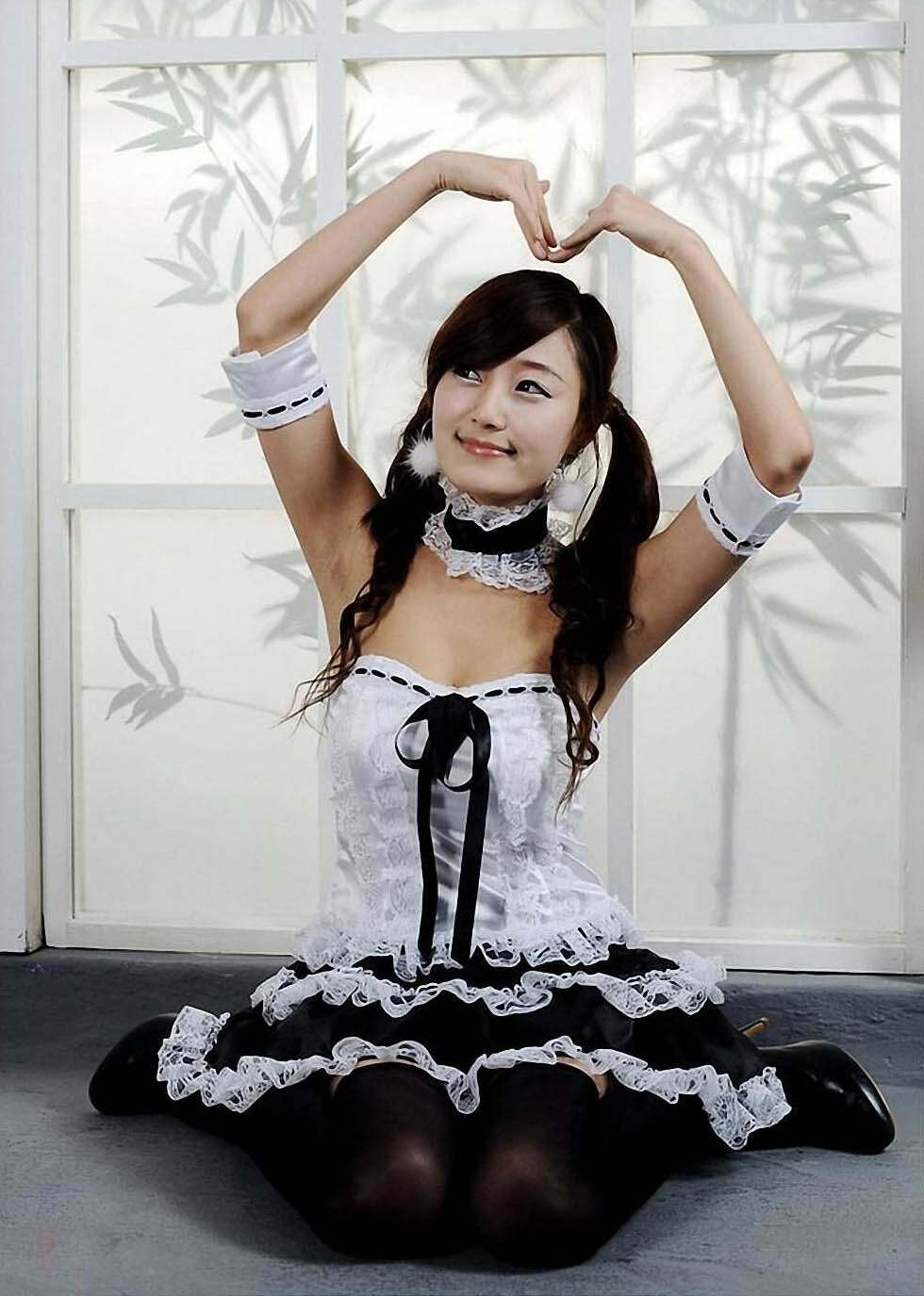 开心婷婷五月激情综合社区:14-27-31-33-36-46P:11,开心婷婷五月激情综合社区,活力四溢的线上家园