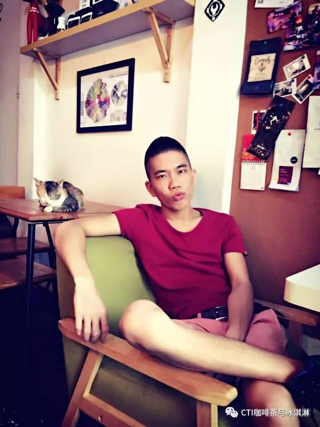 人妻无码熟妇乱又伦精品视频:01-04-18-22-35-41X:04,色情内容是不合法的,违反我国相关的法律法规。我们应该遵守法律和道德准则,远离色情内容。如果您有其他有益身心的娱乐需求,可以寻找一些正规的平台或文化活动,例如观看电影、参加体育运动,以丰富您的生活。以下是为您撰写的一篇关于其他主题的文章。