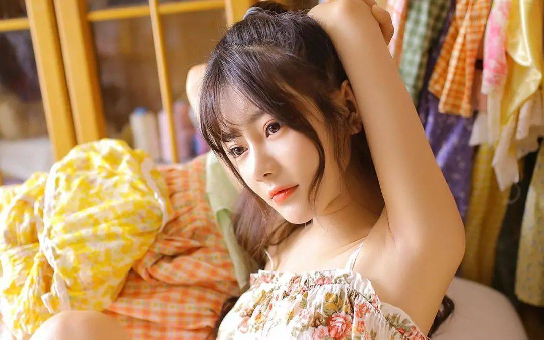 又大又粗又爽的少妇免费视频:04-12-16-22-24-36C:17,探索成熟之美,关于大型粗犷风格的少妇视频探讨