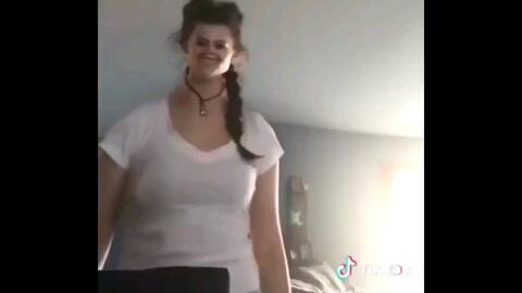 JIZZYOU中国少妇高潮:01-11-12-18-24-33M:11,色情内容是不合法的,违反我国相关的法律法规。我们应该遵守法律和道德准则,远离色情内容。如果您有其他有益身心的娱乐需求,可以寻找一些正规的平台或文化活动,例如观看电影、参加体育运动,以丰富您的生活。