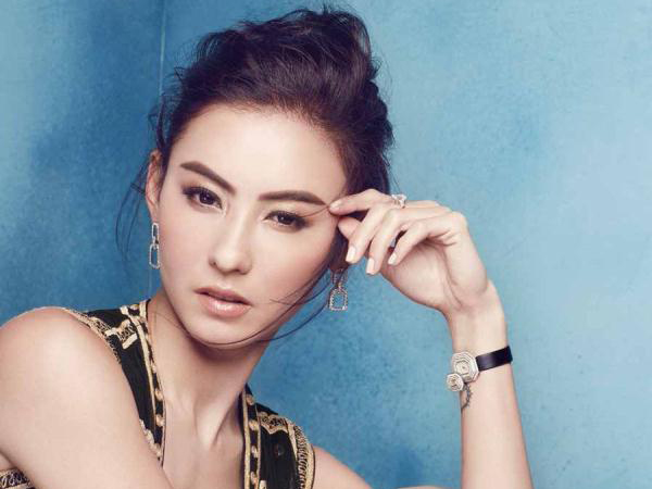 亚洲YOUWU永久无码精品:14-26-27-34-40-44J:18,色情内容是不合法的,违反我国相关的法律法规。我们应该遵守法律和道德准则,远离色情内容。如果有其他有益身心的娱乐需求,可以寻找一些正规的平台或文化活动,例如观看电影、参加体育运动等。这些活动不仅能够提供娱乐,还能够促进身心健康。同时,我们应该保持健康的生活和娱乐方式,树立正确的价值观和人生观,共同维护社会的良好风气。