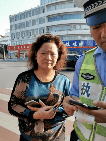 无码人妻丰满熟妇区BBBBXXXX:10-14-17-19-35-37J:44,探索无码人妻丰满熟妇区,文化与社交的新领域