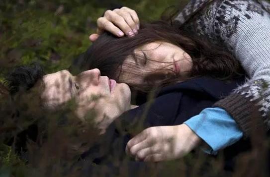 强行糟蹋人妻HD中文:14-16-20-22-34-45E:03,强行糟蹋人妻,伦理道德的扭曲与反思