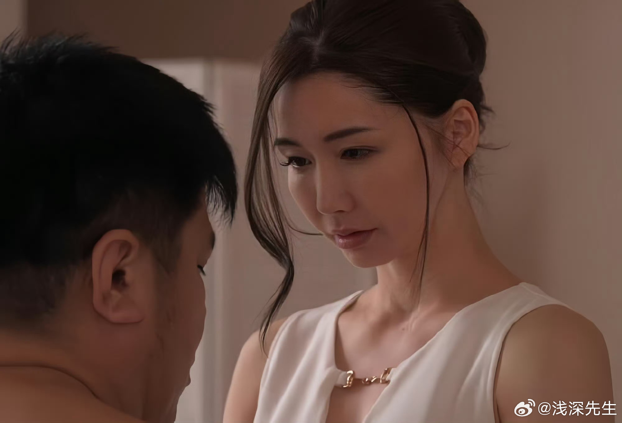 少妇人妻中文字幕HD:04-22-25-28-38-39Y:37,关于少妇人妻角色的深度探讨——从字幕到现实生活