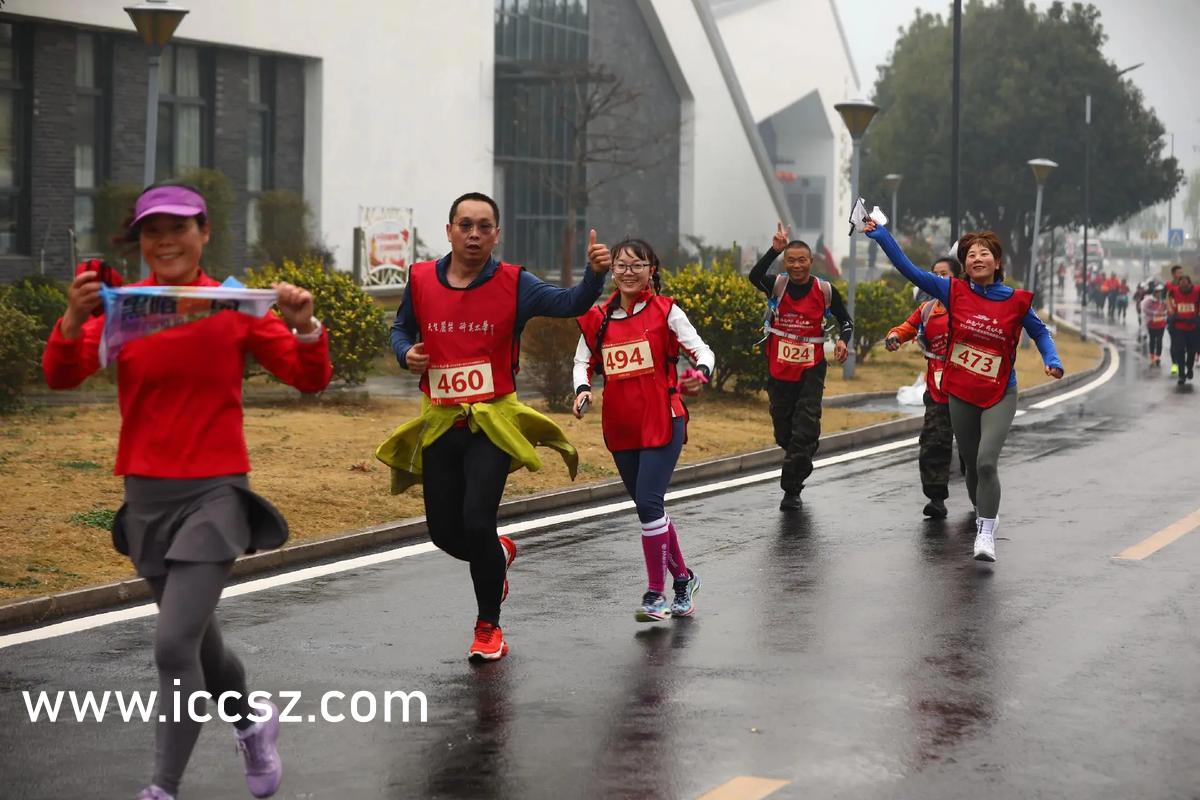 国产AV巨作丝袜秘书:12-13-17-24-27-28J：03,国产AV巨作丝袜秘书，细致呈现职场女性的魅力与情感纠葛