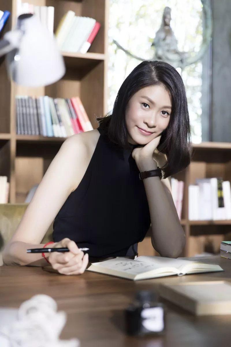 少妇无码一晚三次:03-12-15-20-35-43R:03,探索私密之夜,少妇无码一晚三次的奇幻之旅