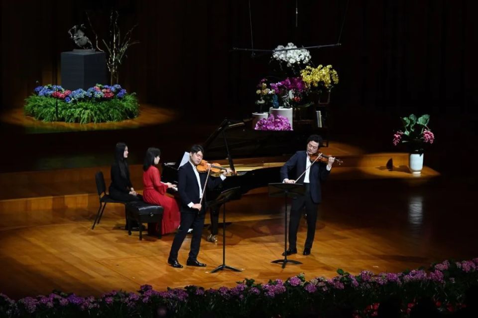 色爱区综合五月激情:03-18-19-22-39-46T:41,色爱区综合五月激情,一场关于激情与色彩的盛宴(03-18至T,41)