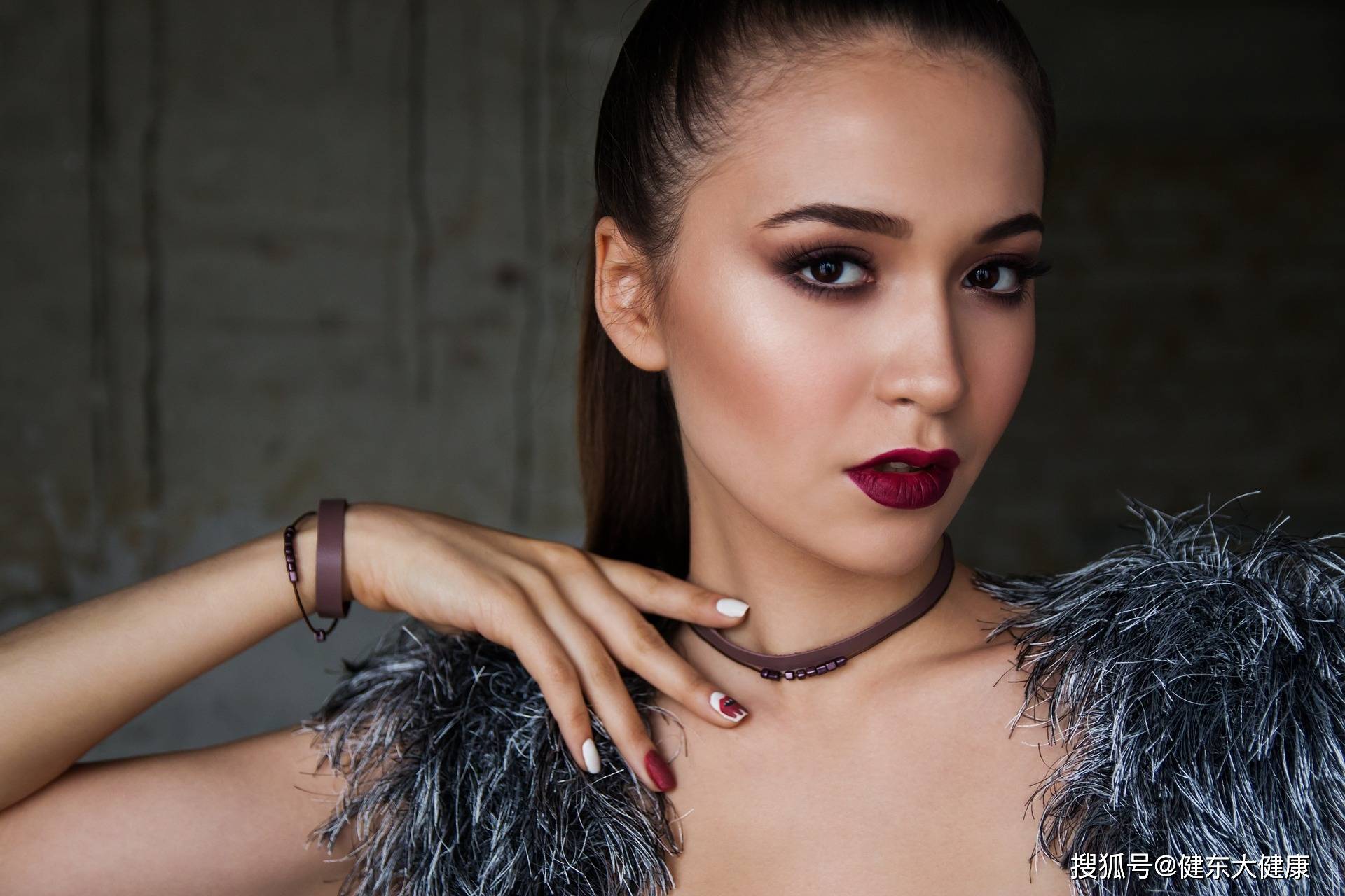 高潮喷水在线观看免费:07-12-20-28-34-37Y:41,在线观看高潮喷水,探索成人娱乐的新视界(关键词解读)