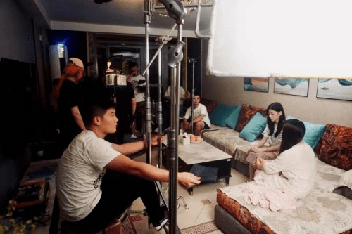 国产真实夫妇交换视频:01-17-19-23-25-43W:09,关于国产真实夫妇交换视频的一些探讨