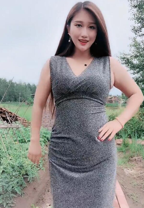 丰满少妇被猛烈进入无码:04-06-22-36-38-45U：46,丰满少妇的私密体验，一场无码的亲密之旅