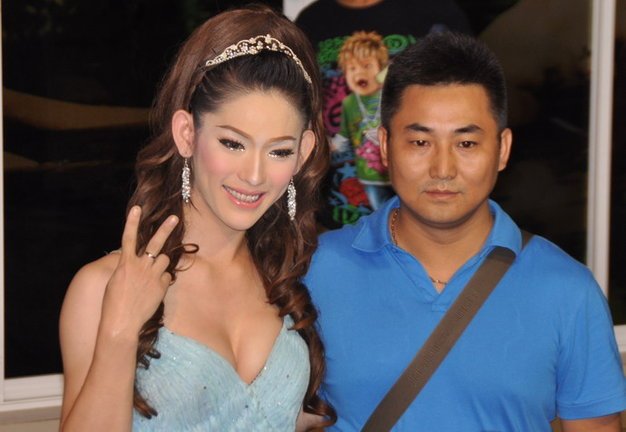 国产人妖乱国产精品人妖:13-15-20-35-36-38E:45,国产人妖乱,探索中国精品人妖文化的独特魅力