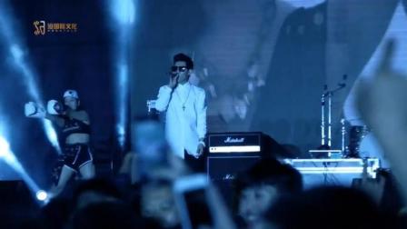 精品国产午夜肉伦伦影院:04-06-29-35-40-42D:22,精品国产午夜肉伦伦影院,一场视觉与情感的盛宴(日期,04-06-29-35-40-42D)