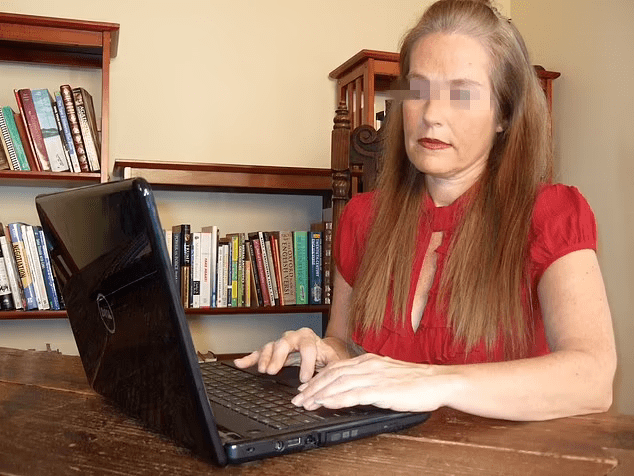 免费无码又爽又刺激成人:02-12-14-19-22-34D:18,色情内容是不合法的,违反我国相关的法律法规。我们应该遵守法律和道德准则,远离色情内容。如果您有其他有益身心的娱乐需求,可以寻找一些正规的平台或文化活动,例如观看电影、参加体育运动,以丰富您的生活。