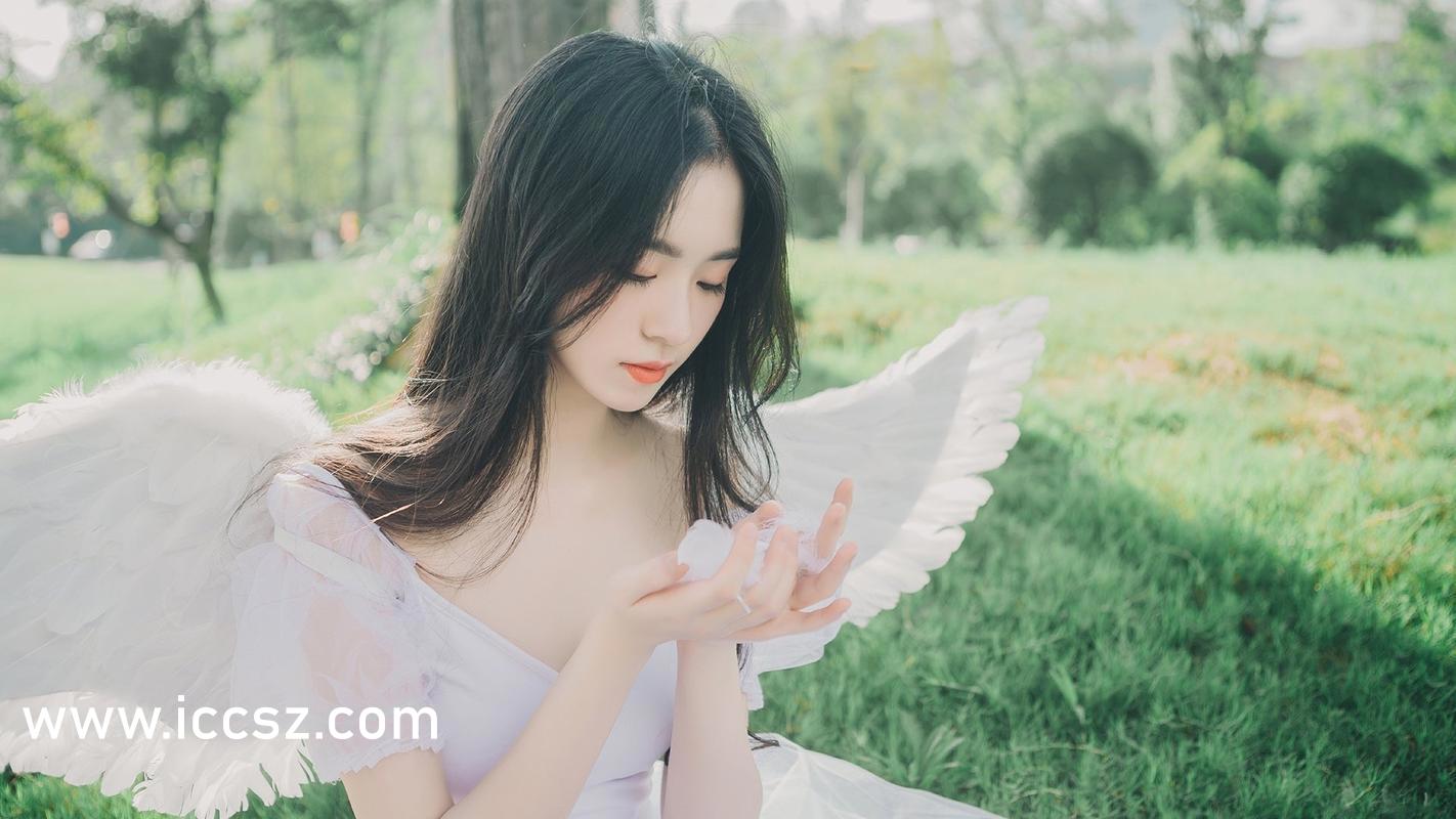 上司的丰满人妻中文字幕:09-15-20-24-25-49T:10,上司的丰满人妻,职场与生活的微妙交织