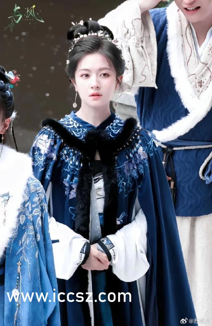 偷拍区清纯另类丝袜美腿:09-17-19-22-40-45N:23,偷拍区清纯另类丝袜美腿,探索独特魅力的瞬间