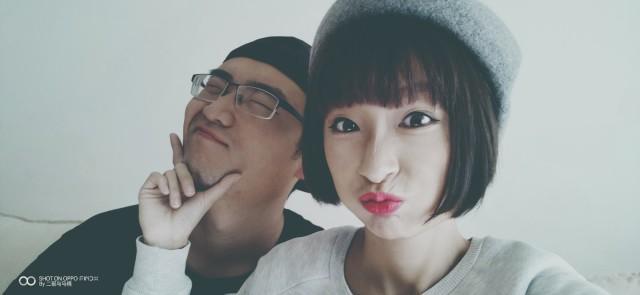 自拍偷自拍亚洲精品情侣:09-12-19-20-38-43Y:07,关于自拍偷自拍亚洲精品情侣的探索,深度解析一种文化现象