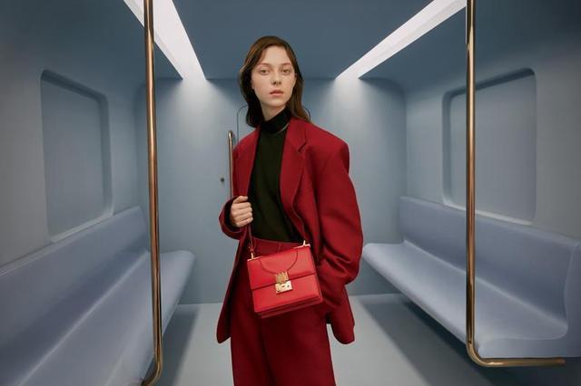 国产国语对白露脸正在播放:21-22-28-42-45-49Y:08,探索国产影视的魅力,国语对白露脸的独特体验与深度解析(关键词,国产国语对白露脸正在播放,21-22-28-42-45-49Y,08)